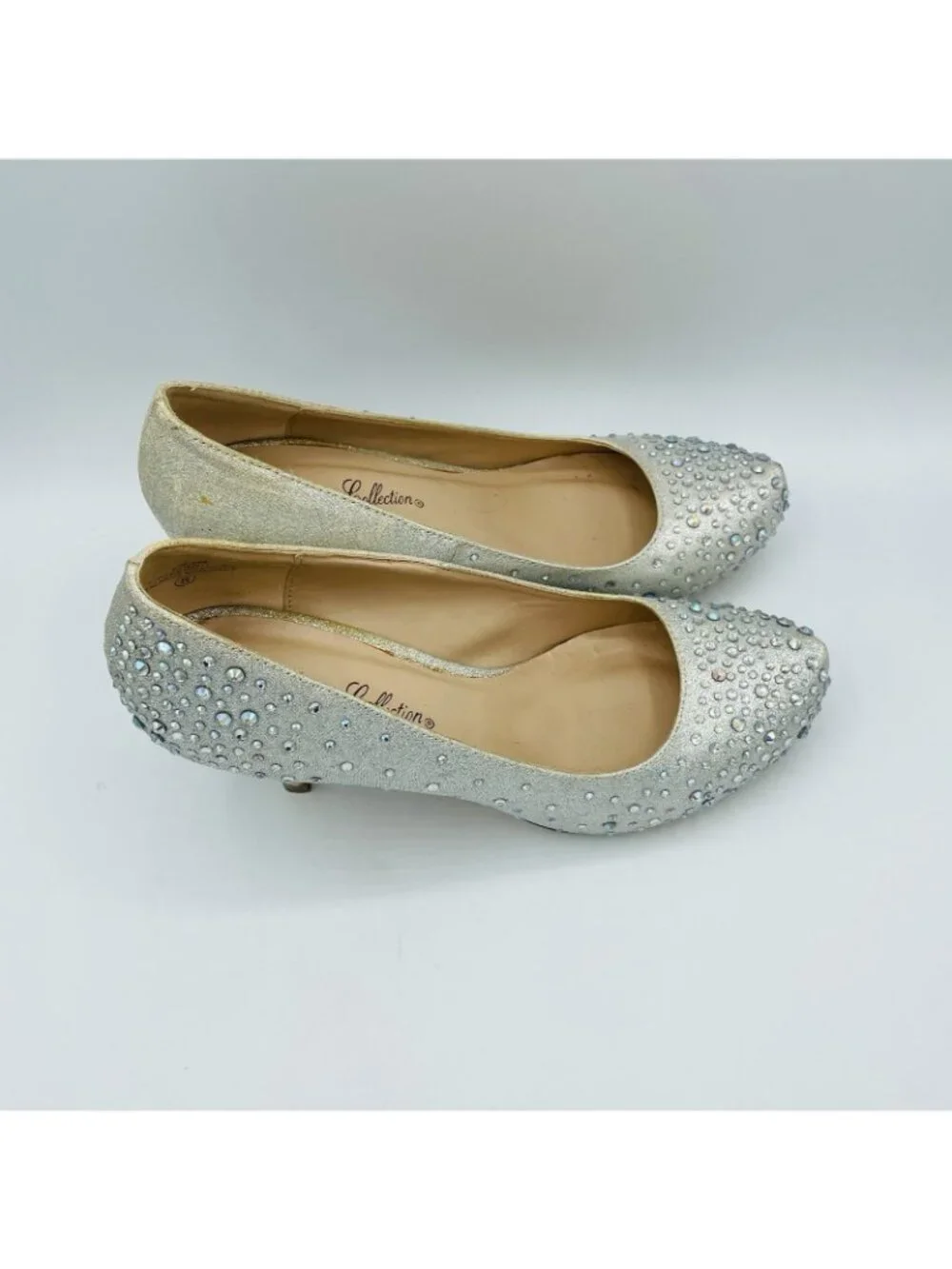 De Blossom Collection Shoes Womens Size 8 Silver Rhinestone Studded Roma Heels